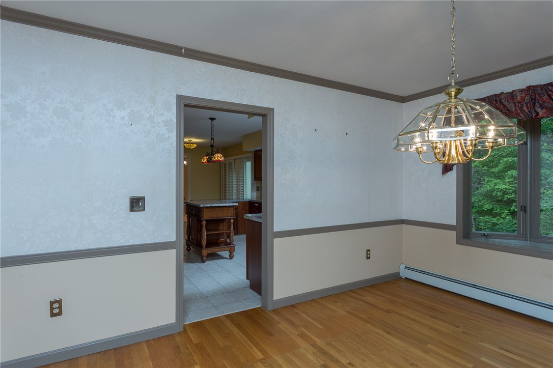 43 Latham Farm Road Smithfield, RI 02917 - Photo 10 of 40