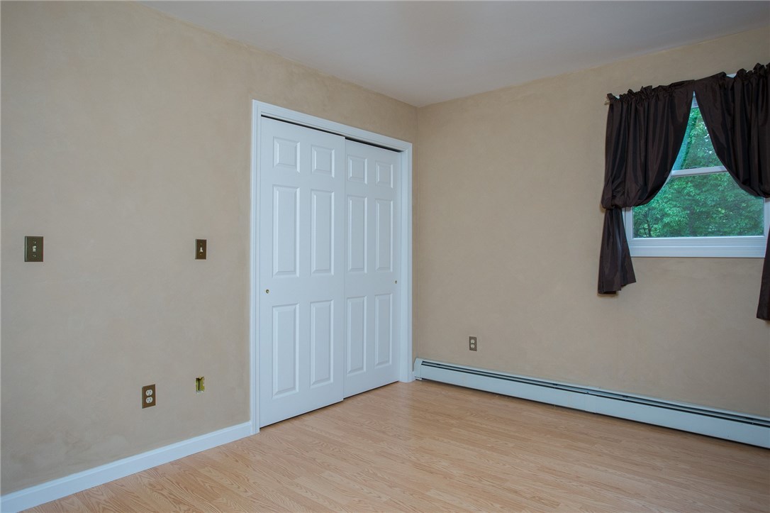 43 Latham Farm Road Smithfield, RI 02917 - Photo 28 of 40