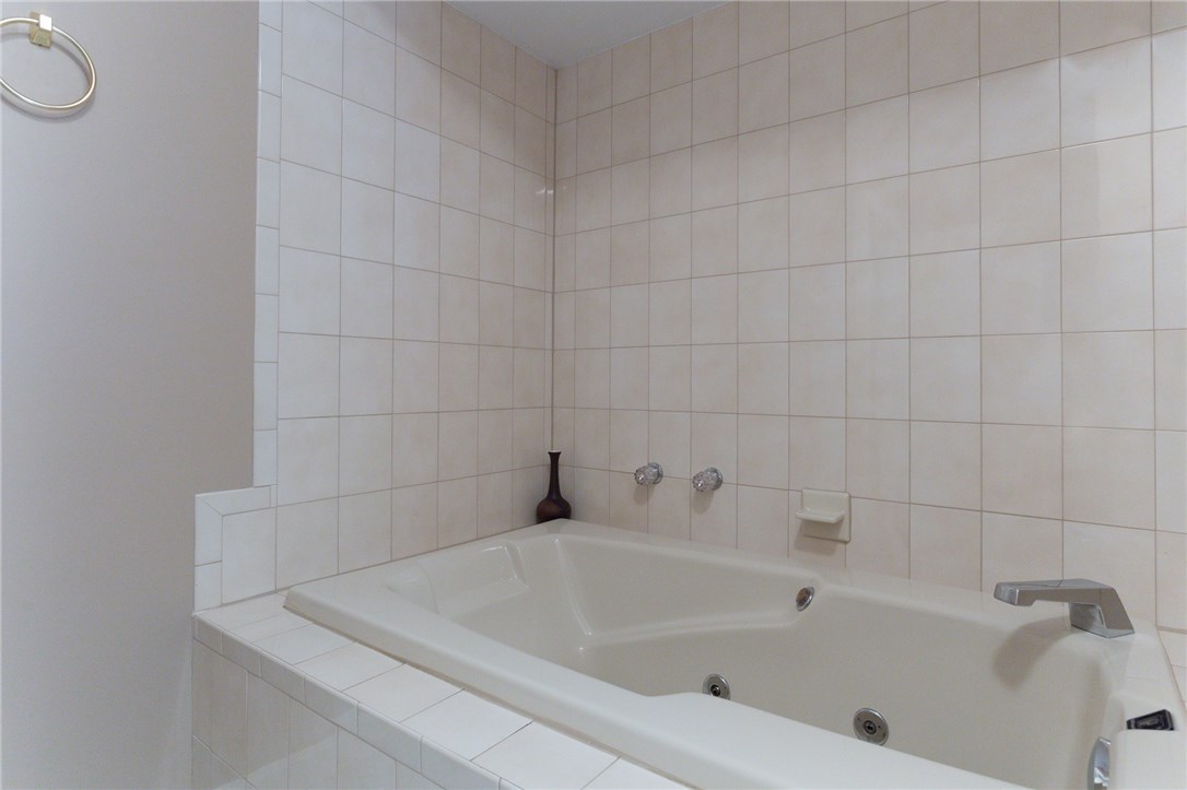 43 Latham Farm Road Smithfield, RI 02917 - Photo 30 of 40
