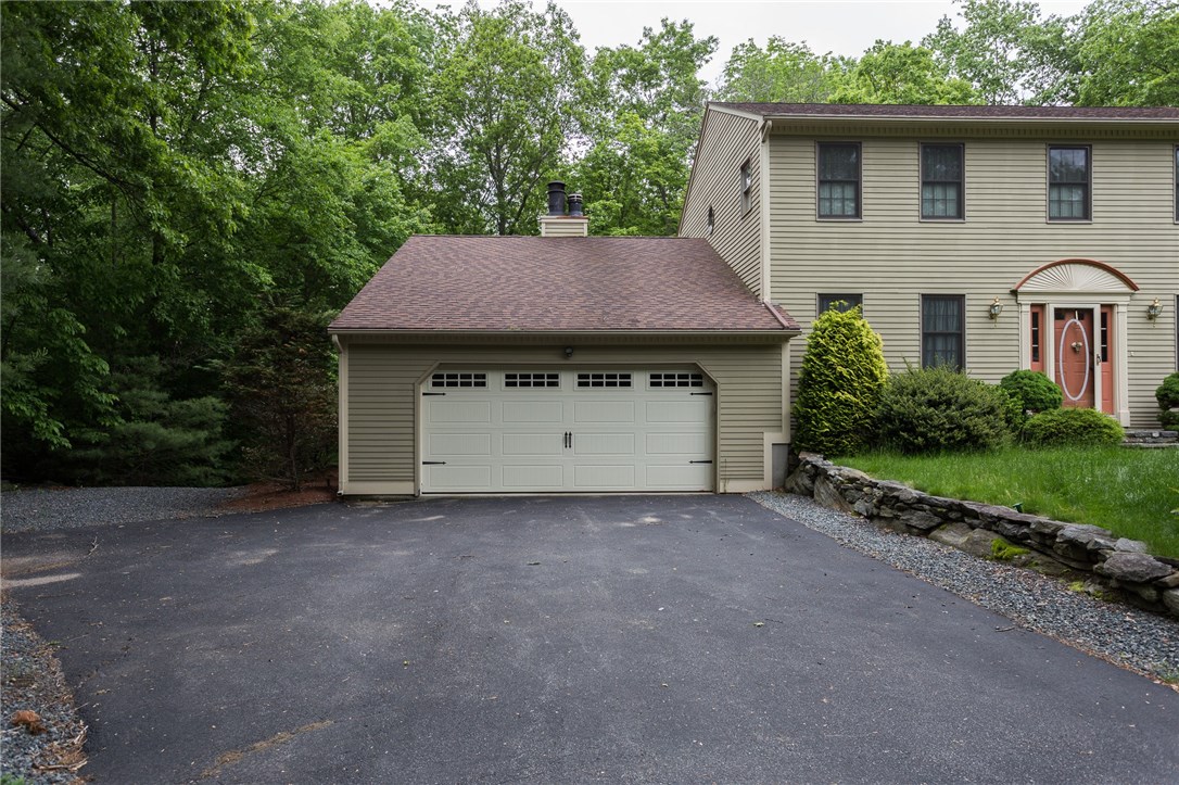 43 Latham Farm Road Smithfield, RI 02917 - Photo 37 of 40