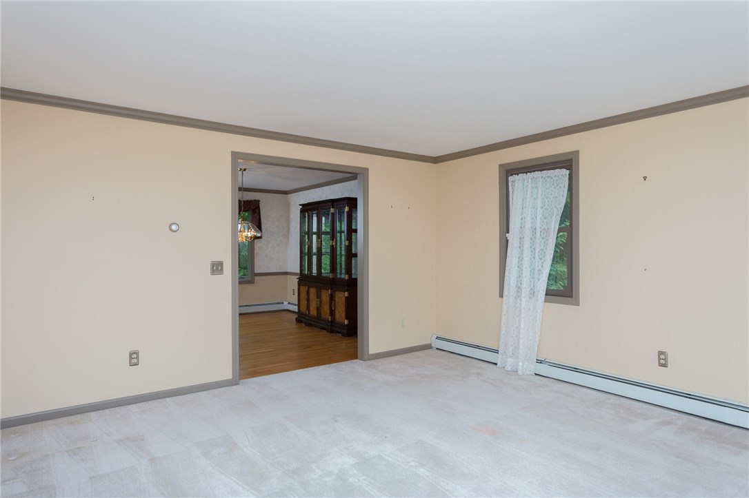 43 Latham Farm Road Smithfield, RI 02917 - Photo 7 of 40