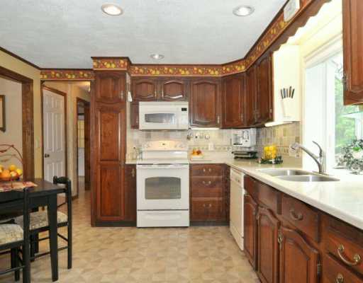 11 Hines Farm Road Cranston, RI 02921 - Photo 3 of 12 Kitchen.