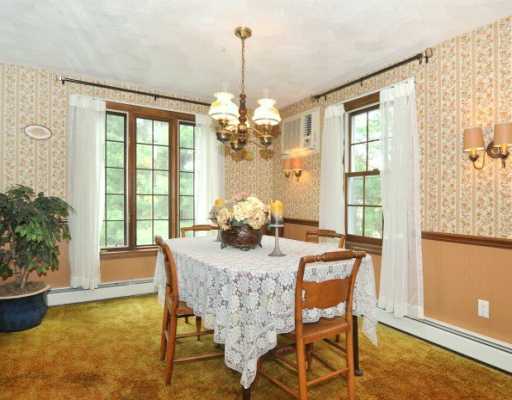 11 Hines Farm Road Cranston, RI 02921 - Photo 4 of 12 Dining Room.