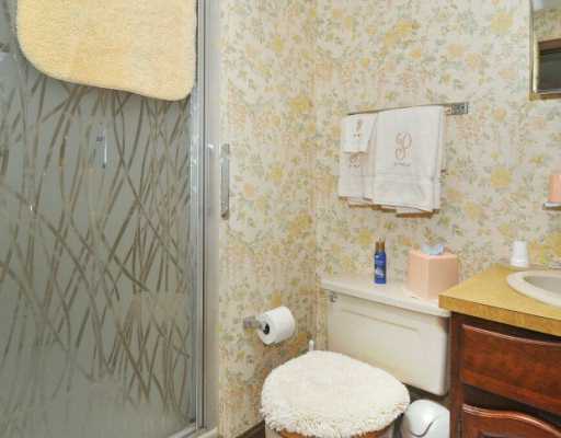 11 Hines Farm Road Cranston, RI 02921 - Photo 8 of 12 Master Bath/Spa.