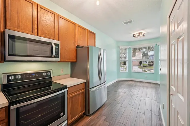 $425,000 | 8315 Lake Amhurst Trail, Orlando, FL 32829