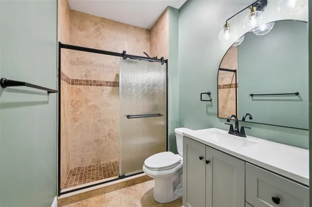 $425,000 | 8315 Lake Amhurst Trail, Orlando, FL 32829