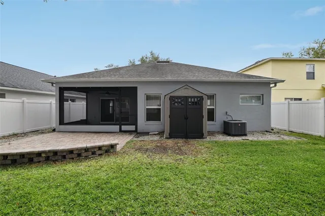 $425,000 | 8315 Lake Amhurst Trail, Orlando, FL 32829
