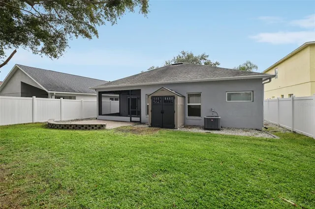 $425,000 | 8315 Lake Amhurst Trail, Orlando, FL 32829