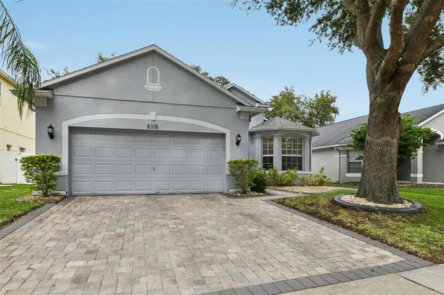 $425,000 | 8315 Lake Amhurst Trail, Orlando, FL 32829