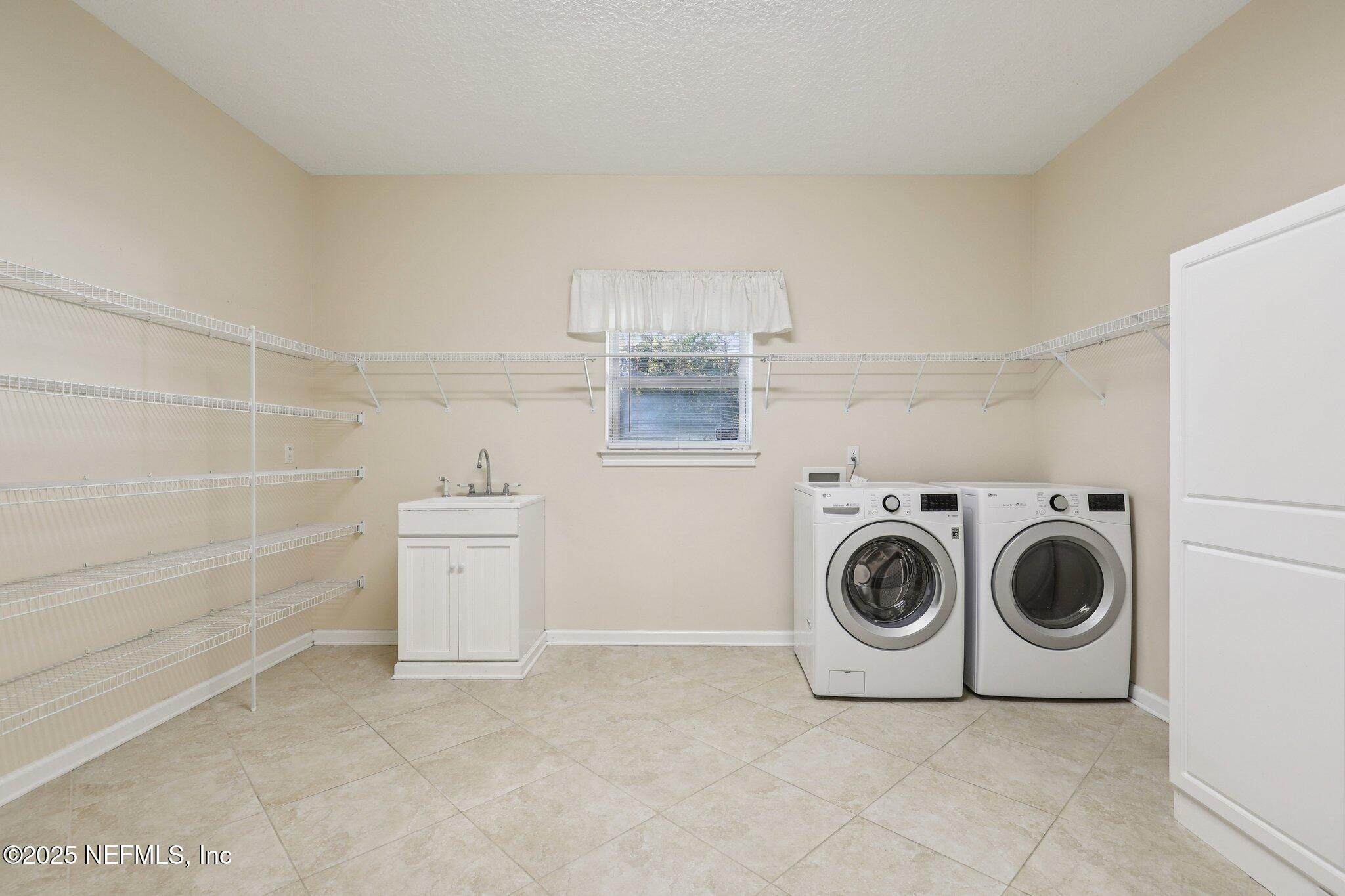 201 Towers Ranch Drive St. Augustine, FL 32092 - Photo 34 of 74 Laundry Room