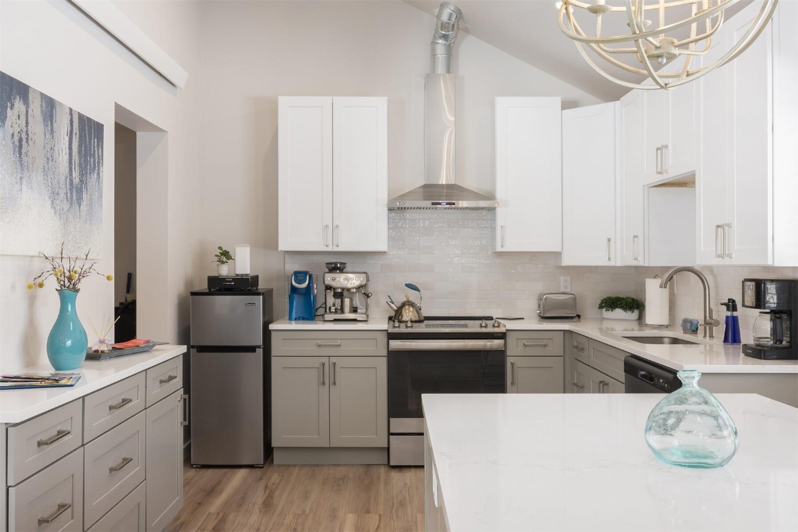 256 Cove Boulevard, Unit 6 Dillon, CO 80435 - Photo 3 of 32