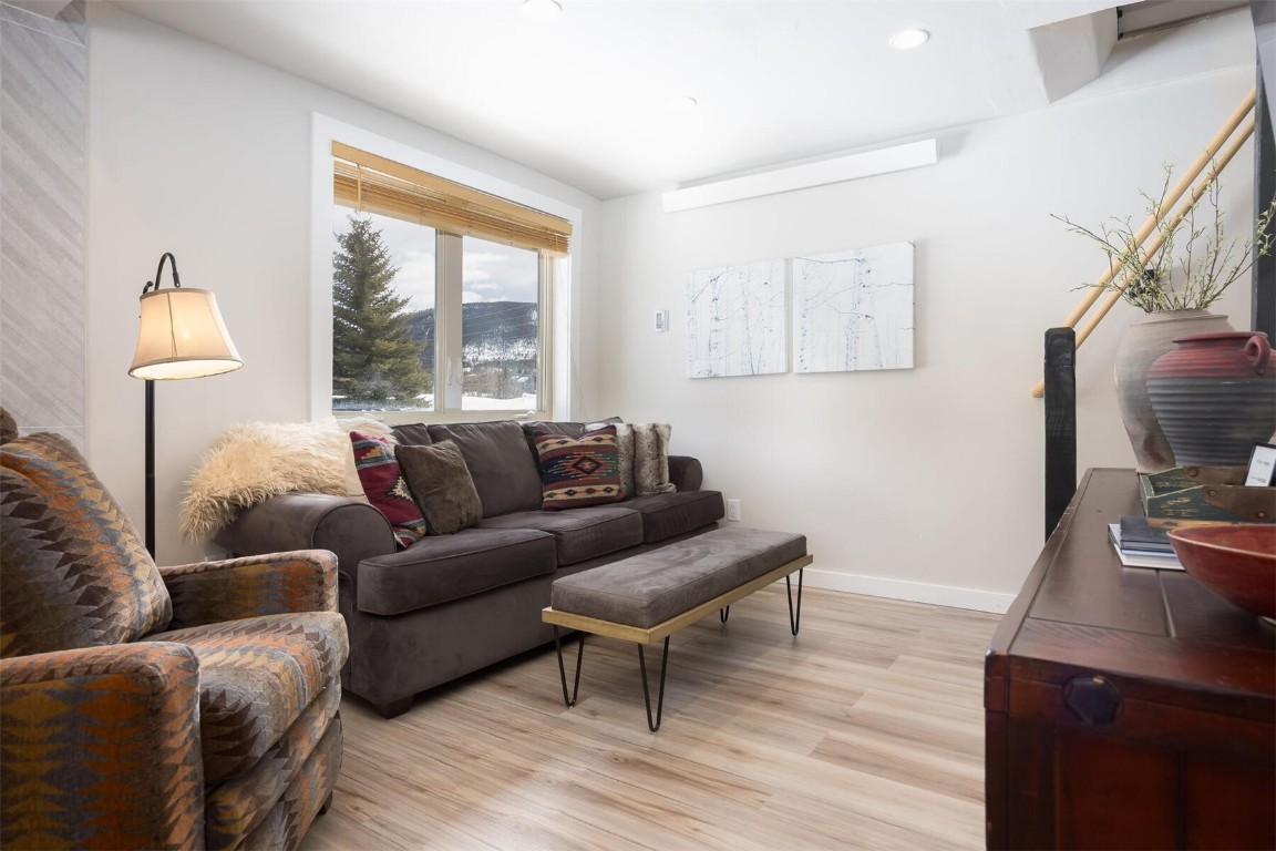 256 Cove Boulevard, Unit 6 Dillon, CO 80435 - Photo 7 of 32