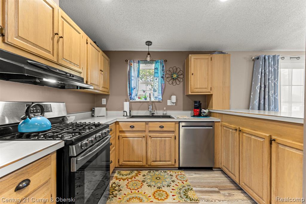 4625 Blue Bush Road Monroe, MI 48162 - Photo 11 of 35