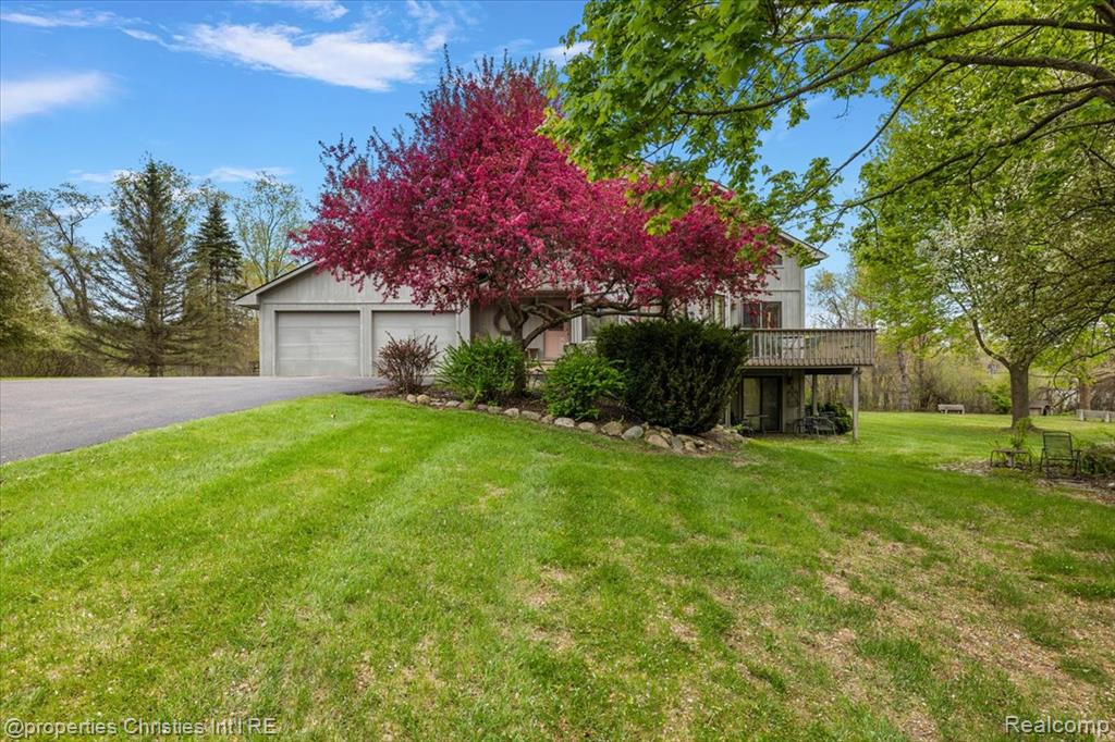6175 Tripp Road Holly, MI 48442 - Photo 2 of 63