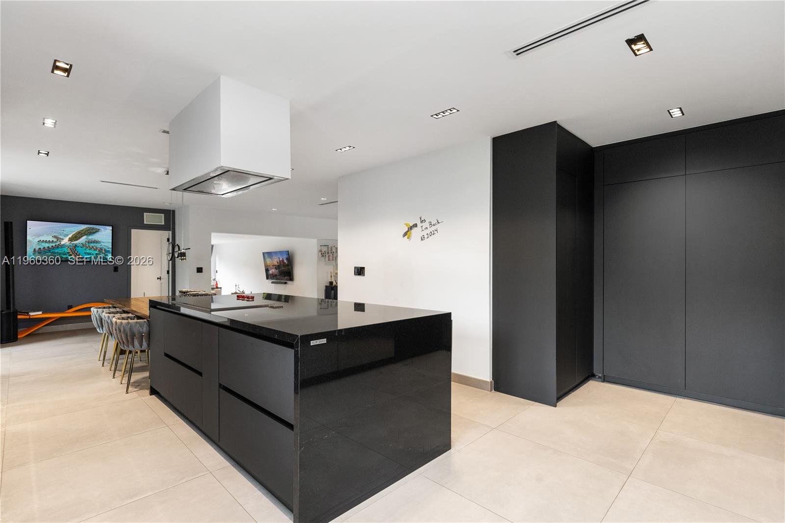 63 Southwest 31st Road Miami, FL 33129 - Photo 13 of 45