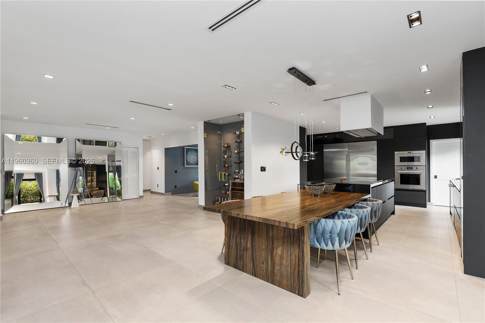 63 Southwest 31st Road Miami, FL 33129 - Photo 15 of 45