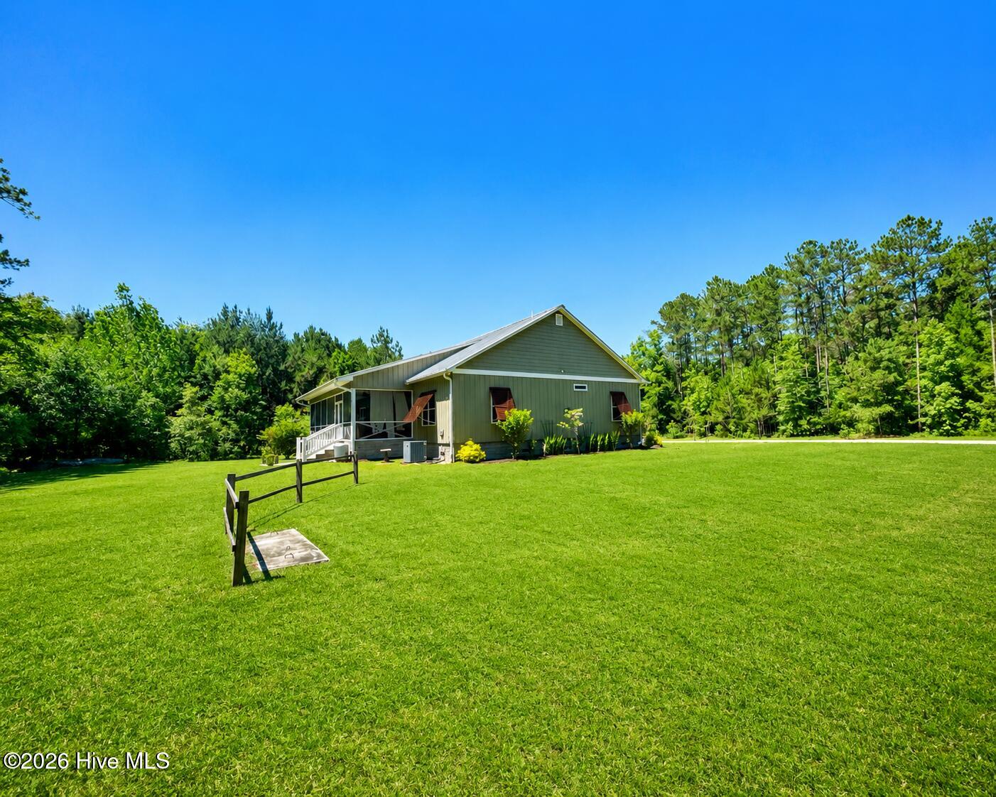 126 Charlie Road Arapahoe, NC 28510 - Photo 7 of 12