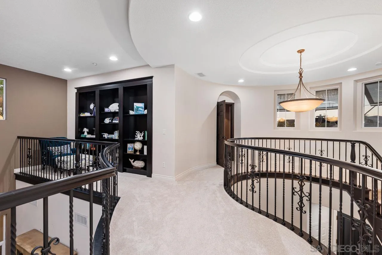 1460 Ravean Court Encinitas, CA 92024 - Photo 33 of 72