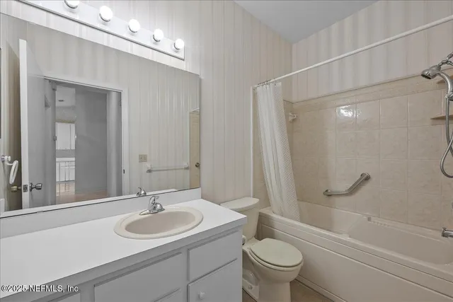 $225,000 | 3726 Northwest 53rd Road, Gainesville, FL 32653