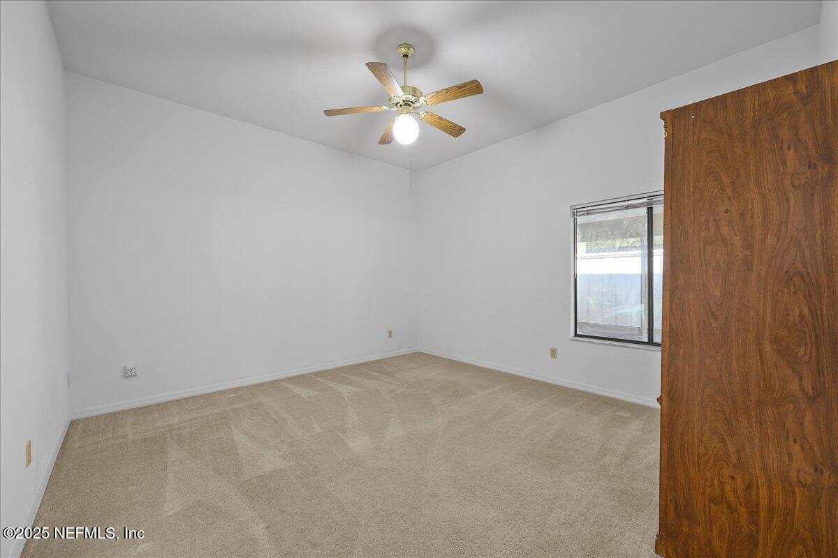 3726 Northwest 53rd Road Gainesville, FL 32653 - Photo 15 of 36