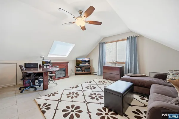 $879,900 | 18 Tice Road, West Milford, NJ 07421