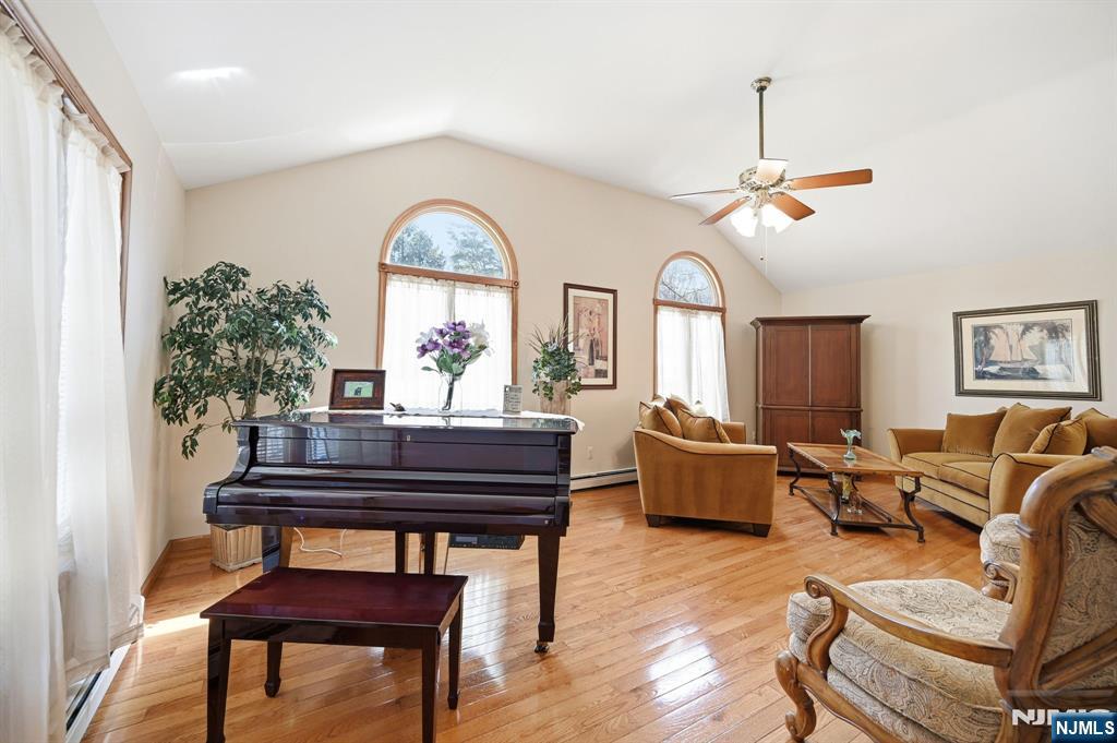 18 Tice Road West Milford, NJ 07421 - Photo 5 of 49