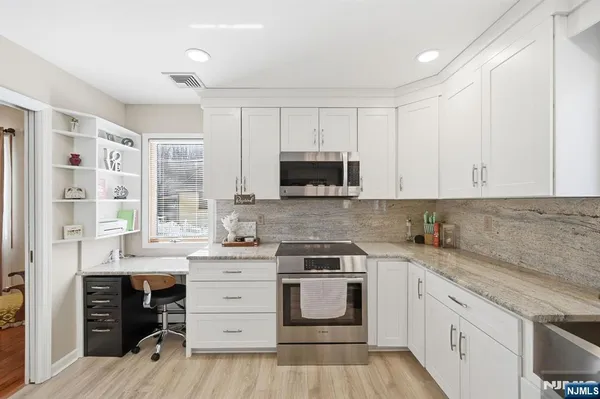 $879,900 | 18 Tice Road, West Milford, NJ 07421