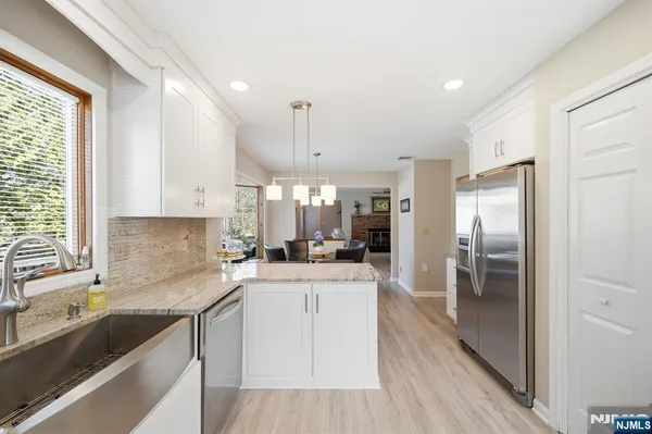 $879,900 | 18 Tice Road, West Milford, NJ 07421