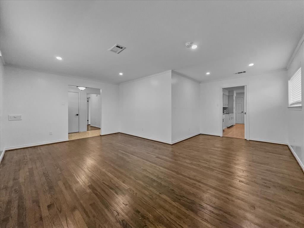 2709 Ripplewood Drive Dallas, TX 75228 - Photo 12 of 29