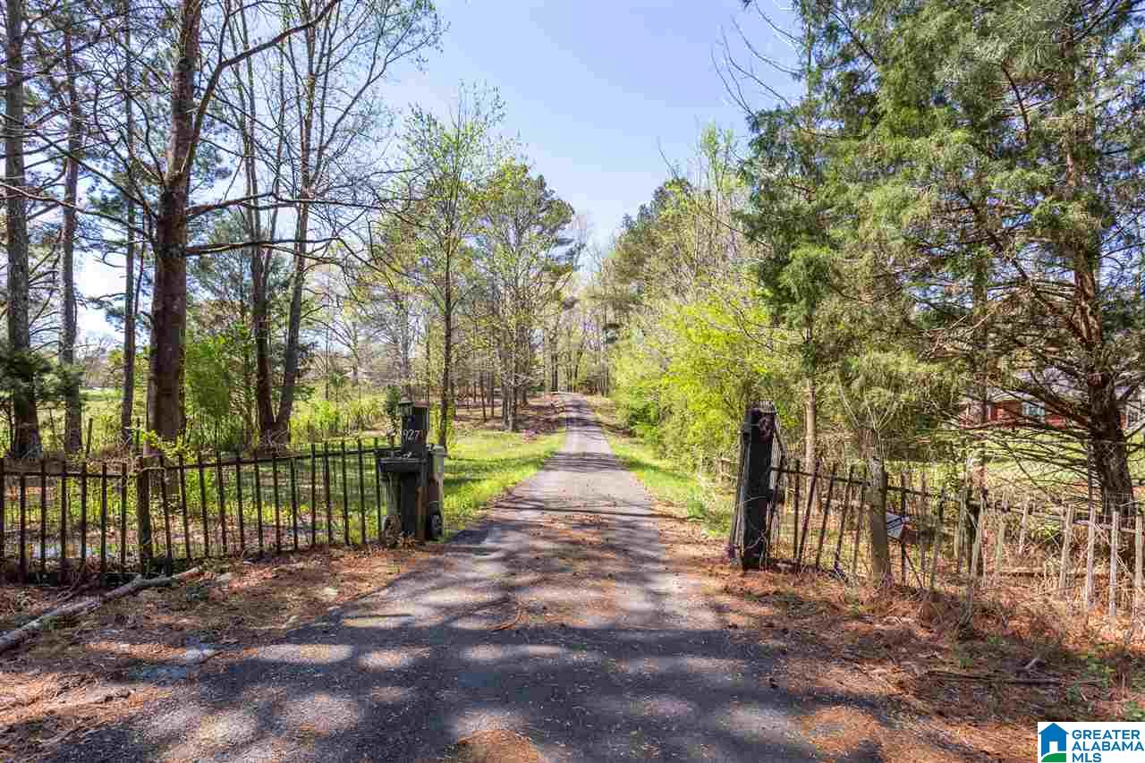 927 Clements Circle Moody, AL 35004 - Photo 36 of 44