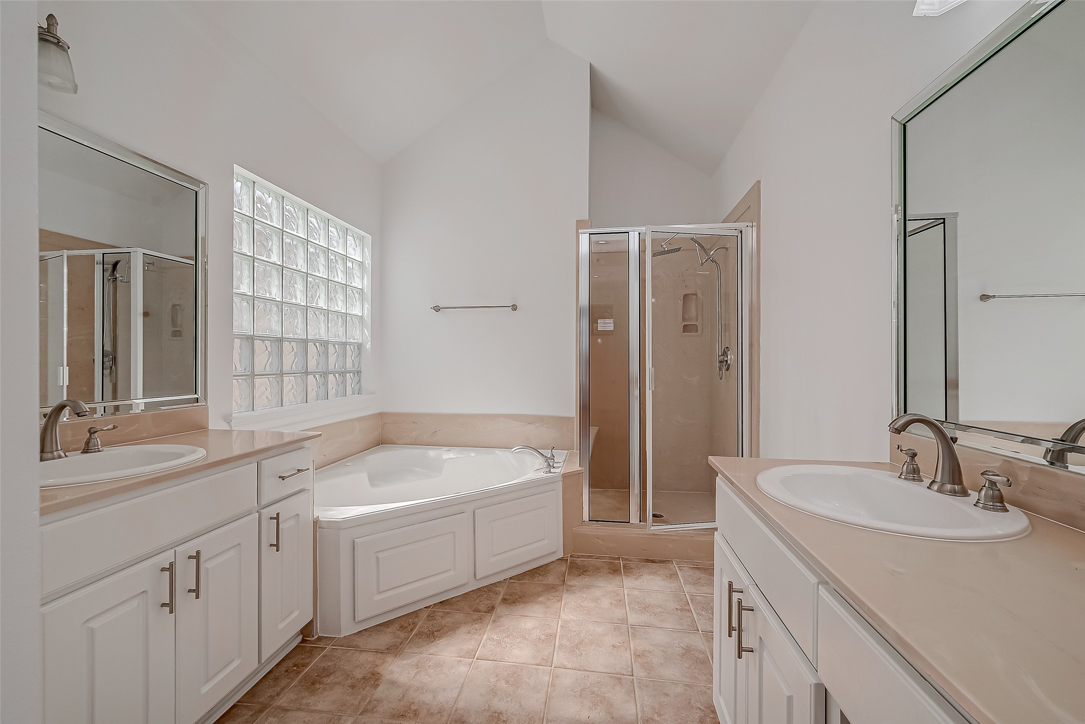 1507 Roy Street Houston, TX 77007 - Photo 16 of 20 a bathroom with a tub sink and mirror