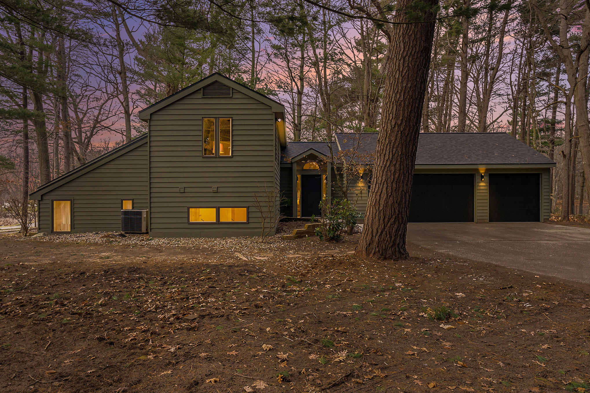 14471 Boom Road Spring Lake, MI 49456 - Photo 38 of 48 001_dsc03661-twilight