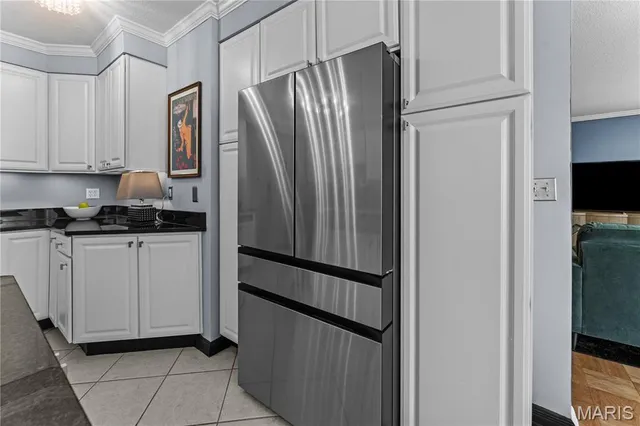 $299,000 | 900 South Hanley Road, Unit 7E, Clayton, MO 63105