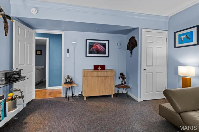 $299,000 | 900 South Hanley Road, Unit 7E, Clayton, MO 63105