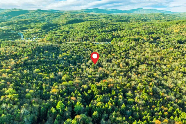 $750,000 | 430 John Stark Highway, Newport, NH 03773