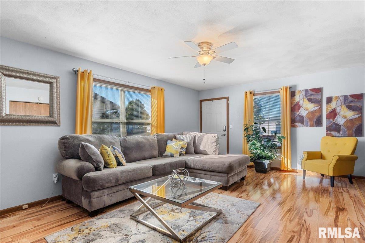 3008 Dunwich Street Springfield, IL 62702 - Photo 5 of 23