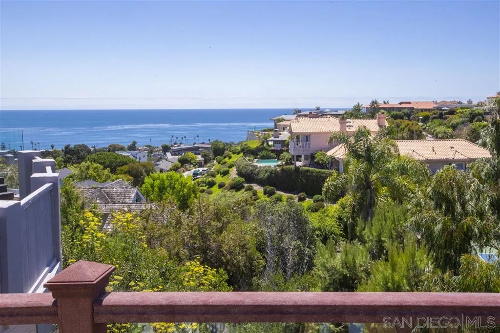 918 Sandpiper Place La Jolla, CA 92037 - Photo 5 of 25 a view of a city with tall buildings