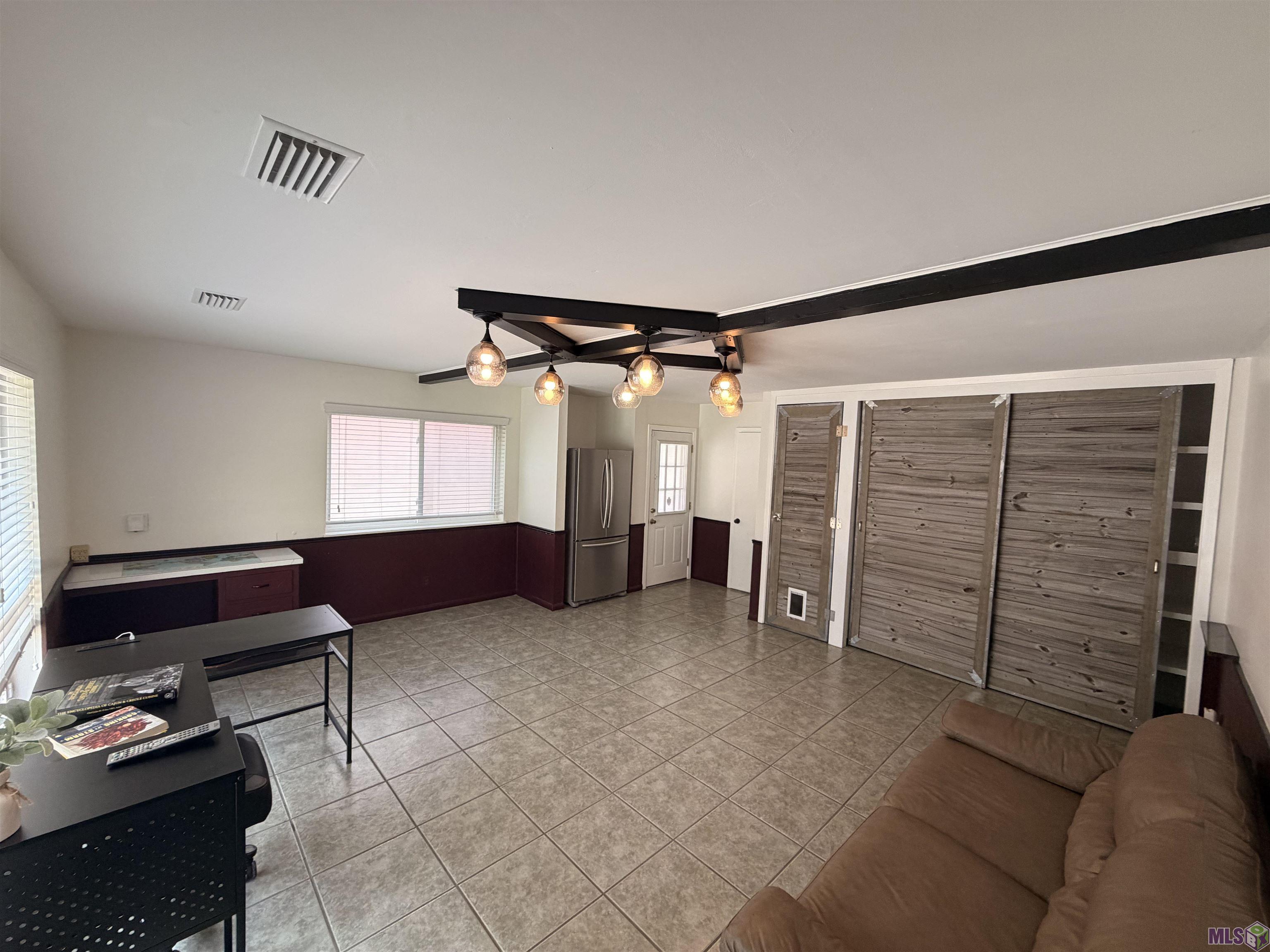 9772 Chateau Drive Baton Rouge, LA 70815 - Photo 7 of 8 Game room
