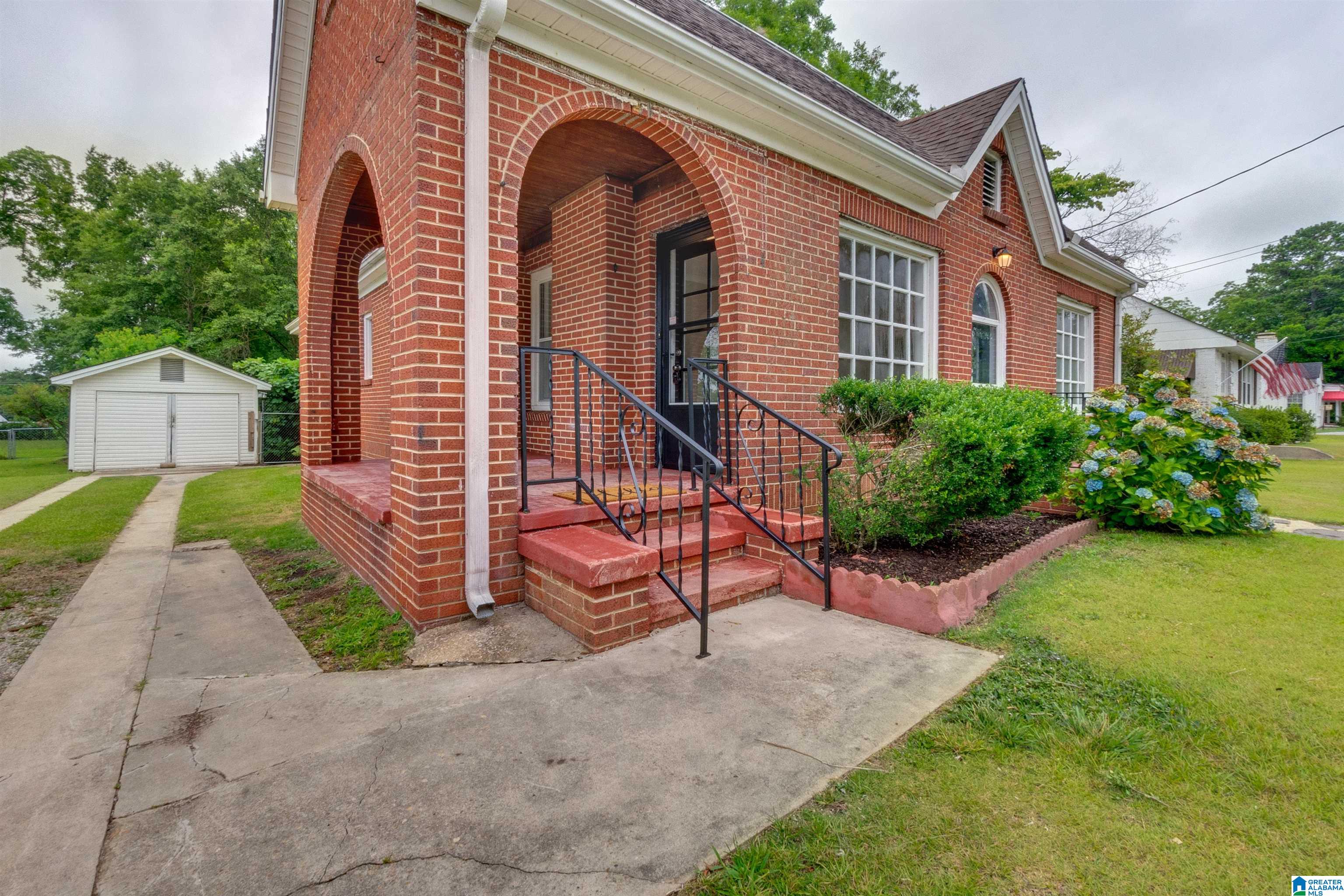 1319 4th Avenue North Clanton, AL 35045 - Photo 8 of 50