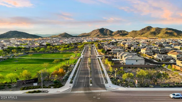 $739,990 | 6995 West Buckhorn Trail, Peoria, AZ 85383