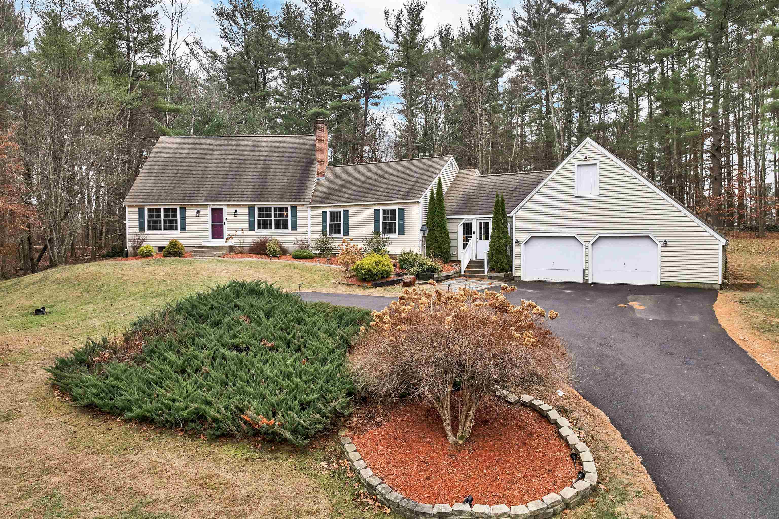 3 Bridle Bridge Road Windham, NH 03087 - Photo 1 of 34