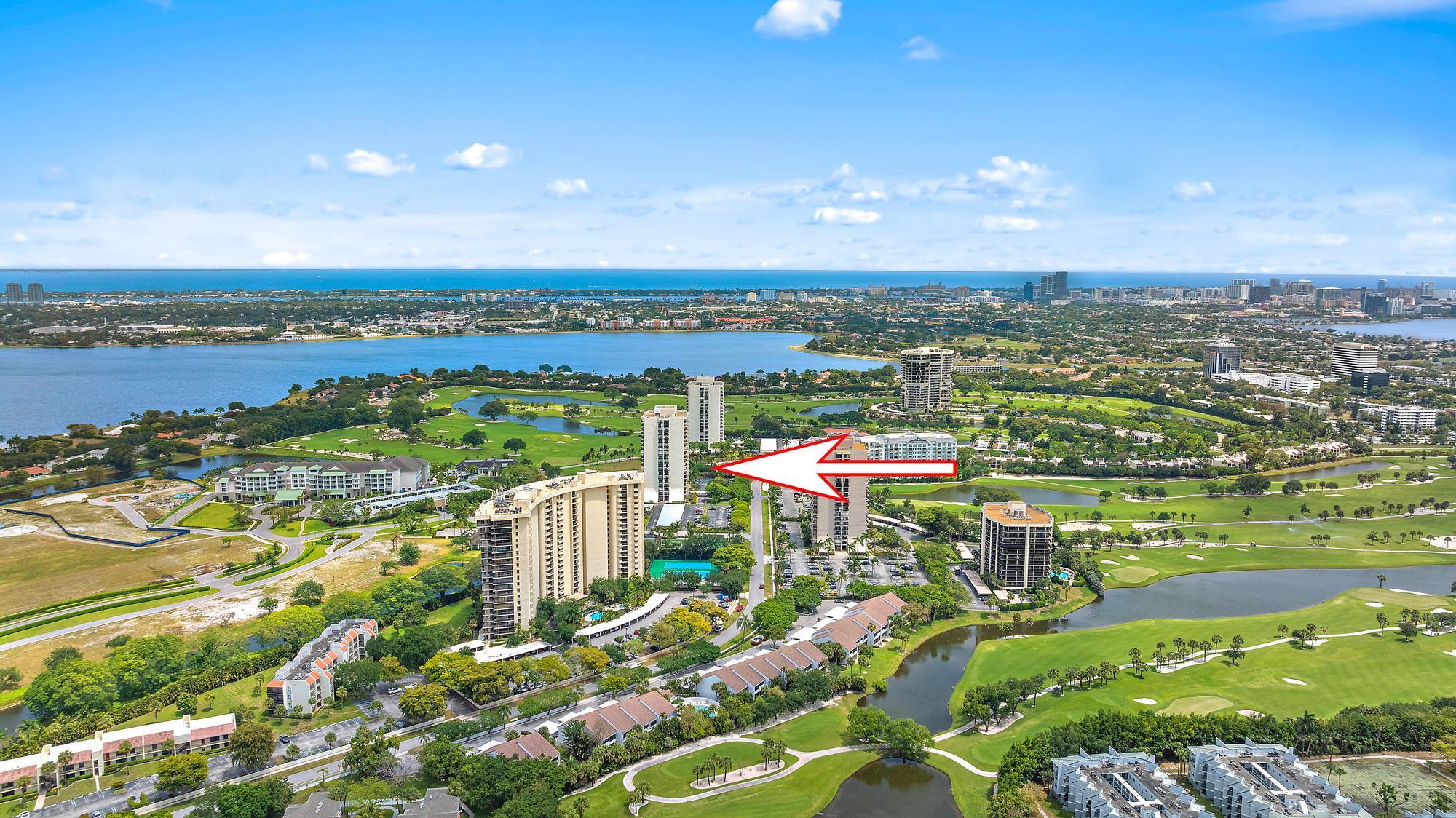 2400 Presidential Way, Unit 1204 West Palm Beach, FL 33401 - Photo 46 of 55 a view of a city
