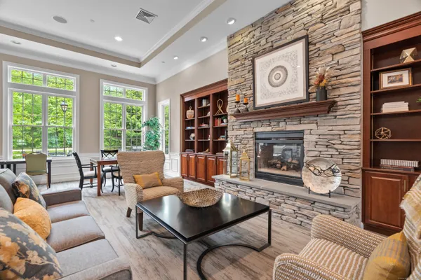 $739,900 | 1091 St Andrews Drive, Oxford, CT 06478