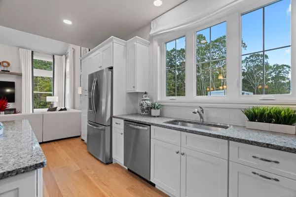$739,900 | 1091 St Andrews Drive, Oxford, CT 06478