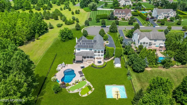 $1,600,000 | 11 Brian Court, Farmingdale, NJ 07727