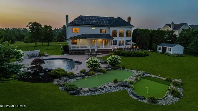 $1,600,000 | 11 Brian Court, Farmingdale, NJ 07727