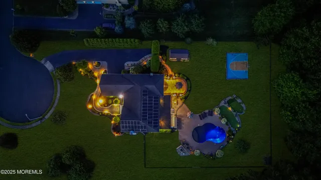 $1,600,000 | 11 Brian Court, Farmingdale, NJ 07727