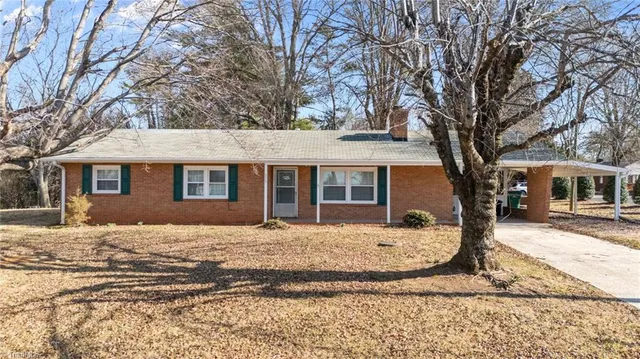 $1,600 | 3805 Littlebrook Drive, Clemmons, NC 27012