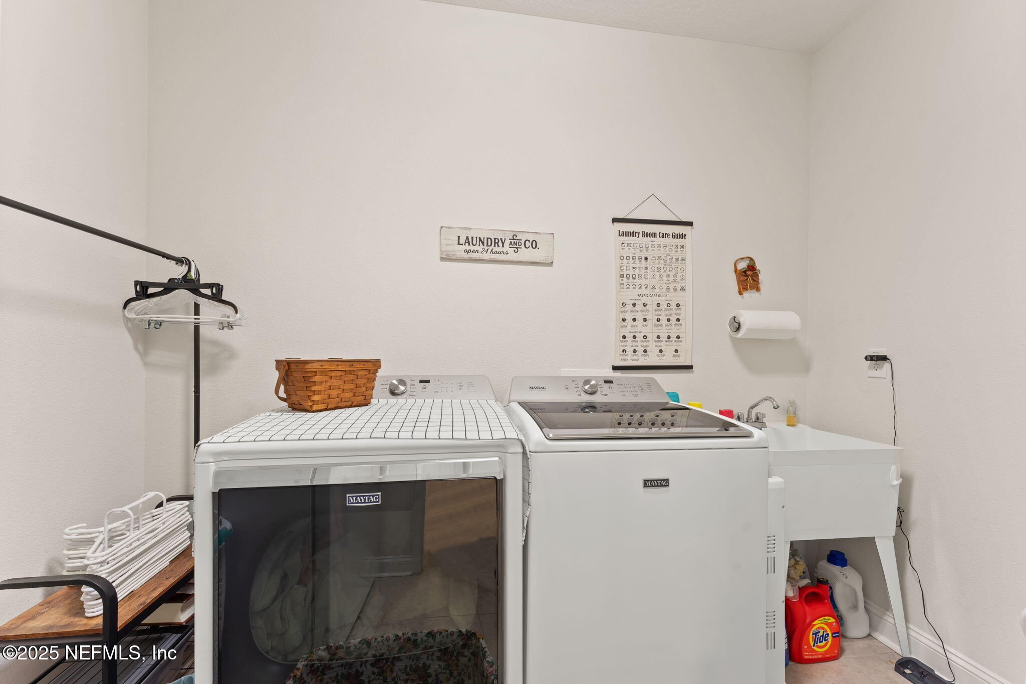 12869 Boney Road Jacksonville, FL 32226 - Photo 32 of 62 a utility room with dryer and washer