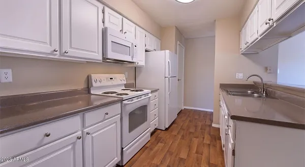 $1,280 | 9605 South 48th Street, Unit A2, Phoenix, AZ 85044